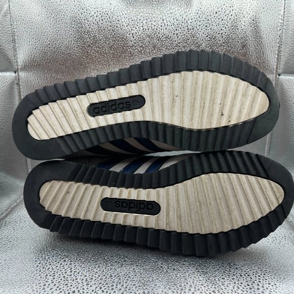 Size 11.5 Adidas Mens Light Gray Suede Casual Running Athletic Sneaker G11842 - Picture 10 of 10